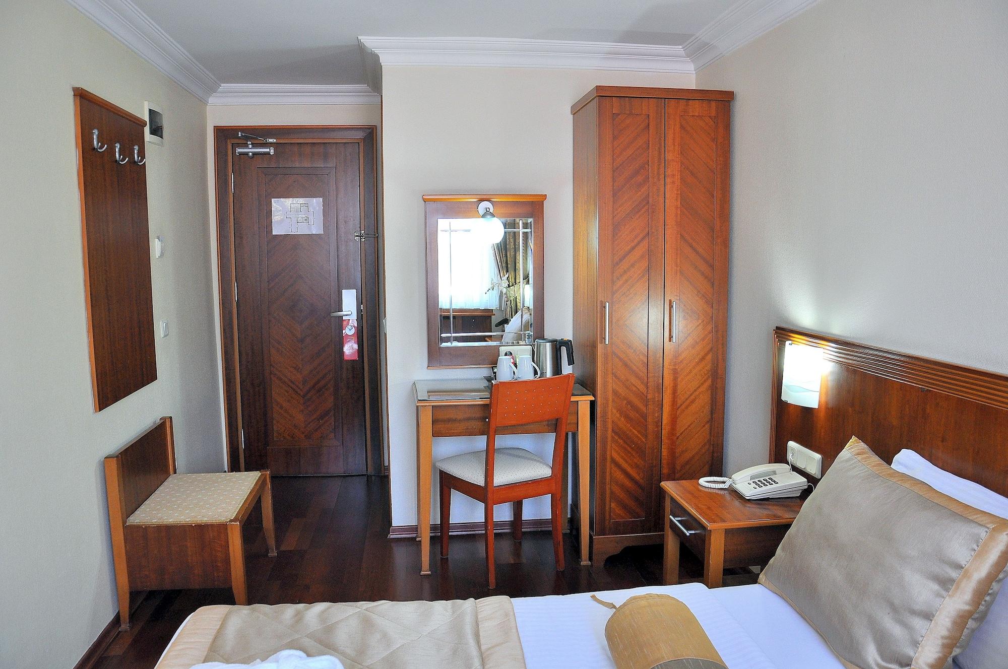 Hotel Centrum Istanbulská provincie Exteriér fotografie