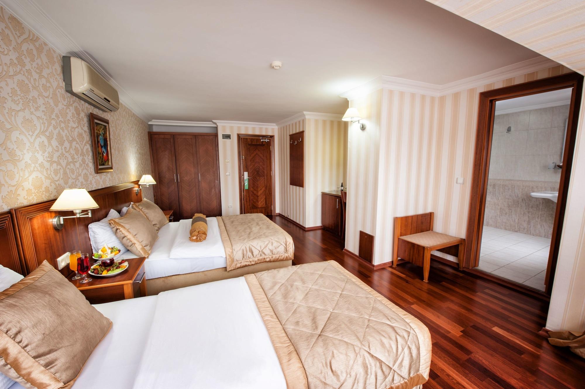 Hotel Centrum Istanbulská provincie Exteriér fotografie