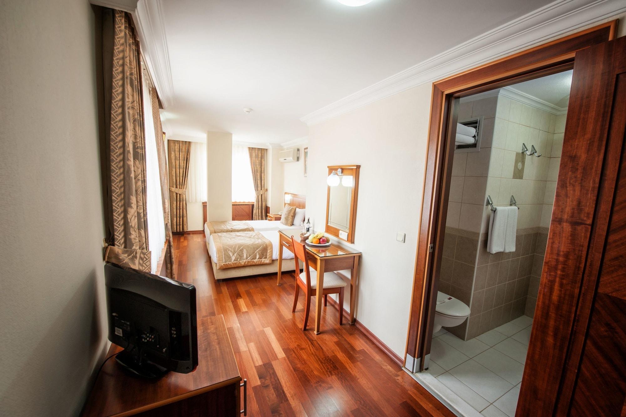 Hotel Centrum Istanbulská provincie Exteriér fotografie