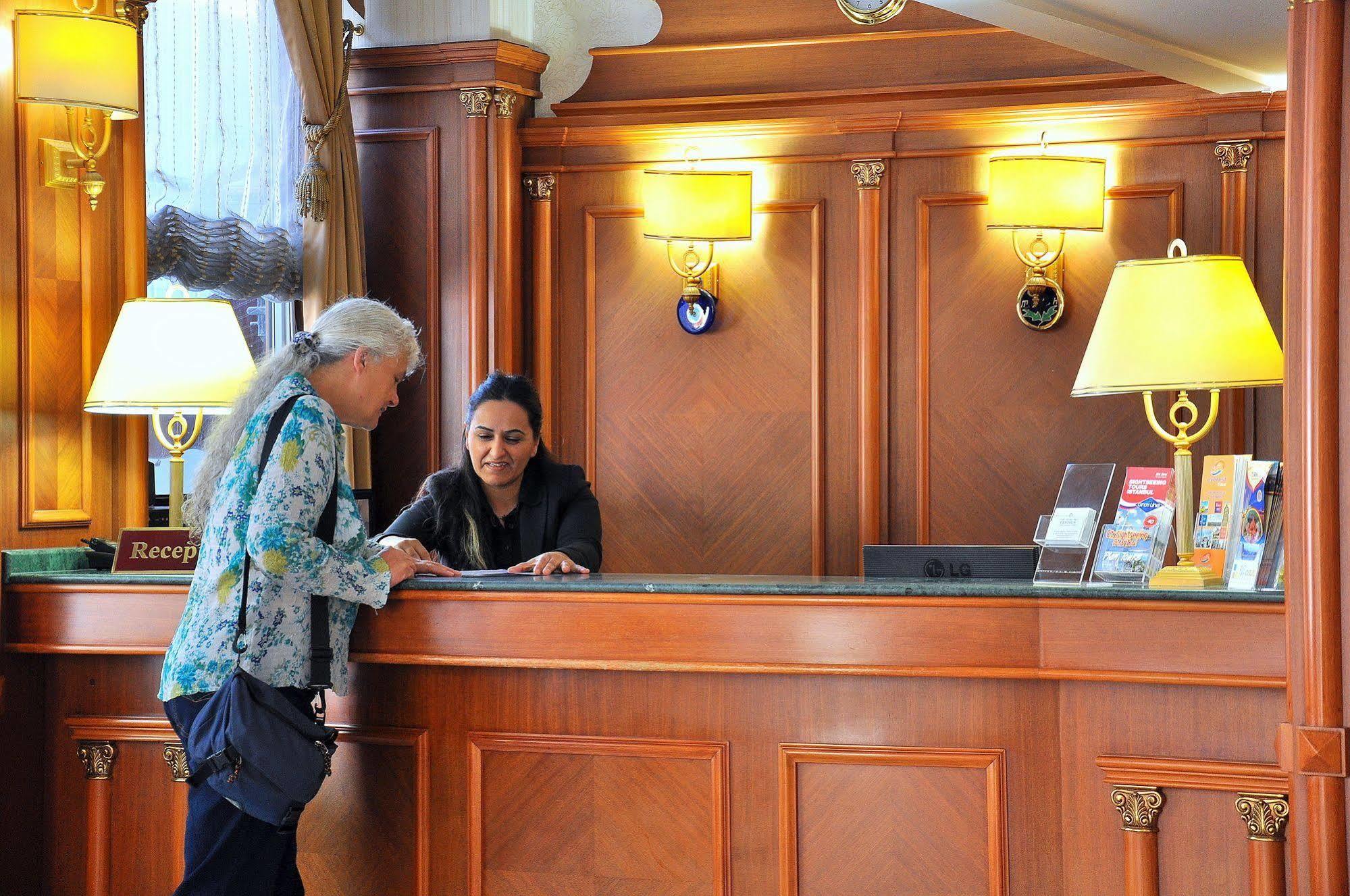 Hotel Centrum Istanbulská provincie Exteriér fotografie